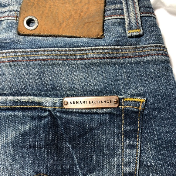 Armani Exchange AX Light Wrinkle Distressed Denim Jeans SZ 33 Long. - Picture 8 of 12